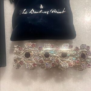 The Danbury  mint Rhinestone elastic bracelet Bracelet